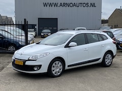 Renault Mégane Estate - 1.5 dCi Expression EURO 5, 6-BAK, AIRCO, CRUISE CONTROL, GROOT NAVIGATIE, BLUETOOTH-RADIO