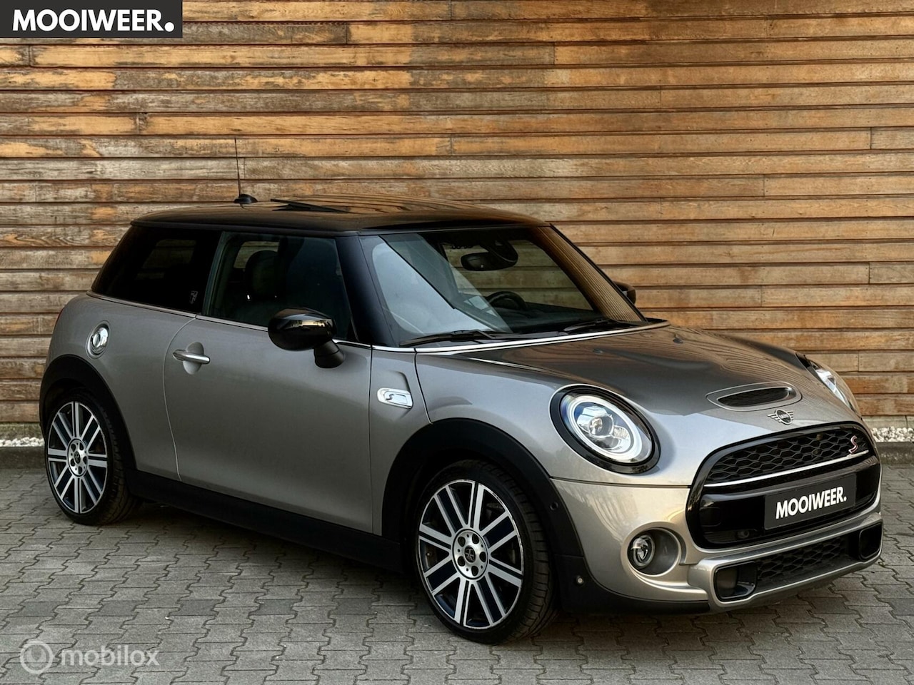 MINI Cooper S - Mini 2.0 Chili | Pano | Leder | Yours | CarPlay - AutoWereld.nl