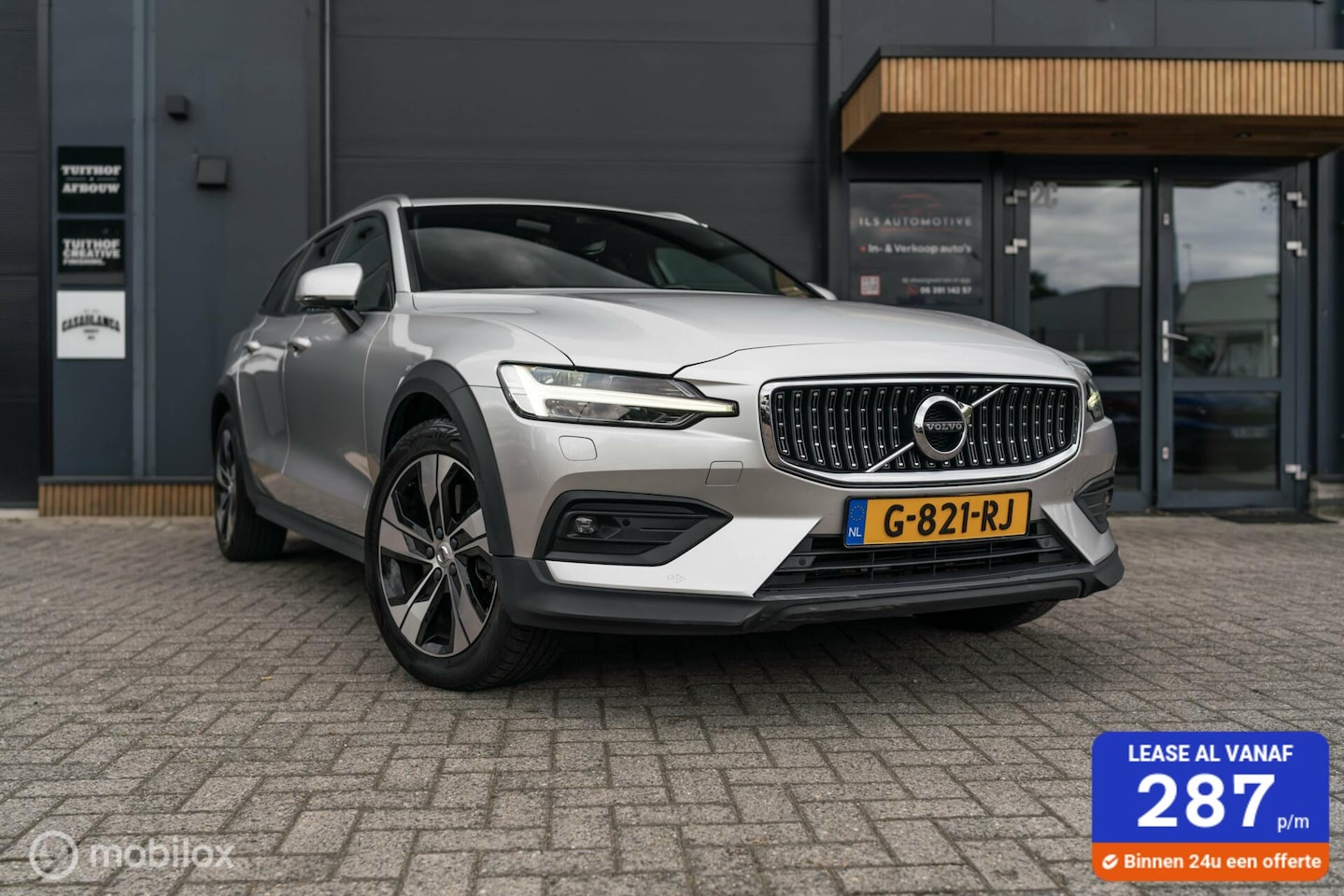Volvo V60 Cross Country - D4 AWD | Bomvol | Dealeronderhouden - AutoWereld.nl