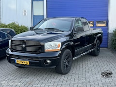 Dodge Ram 1500 - 5.7 hemi Marge Auto GRIJS KENTEKEN
