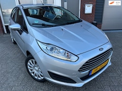Ford Fiesta - 1.0 Style / Airco / Navi / 5DRS / NAP / MF Stuur