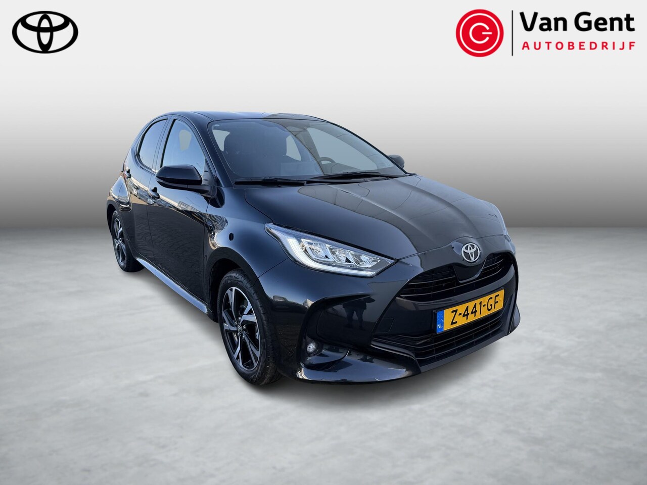 Toyota Yaris - 1.5 Hybrid 115 First Edition | Navigatie | Adaptive Cruise Control | Keyless Entry | Apple - AutoWereld.nl