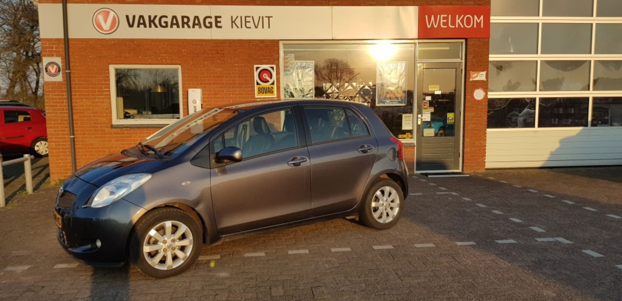 Toyota Yaris - 1.3 VVT-i Executive 1.3 VVTi Executive - AutoWereld.nl