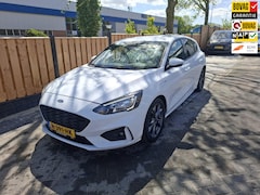 Ford Focus - 1.0 EcoBoost Titanium Business