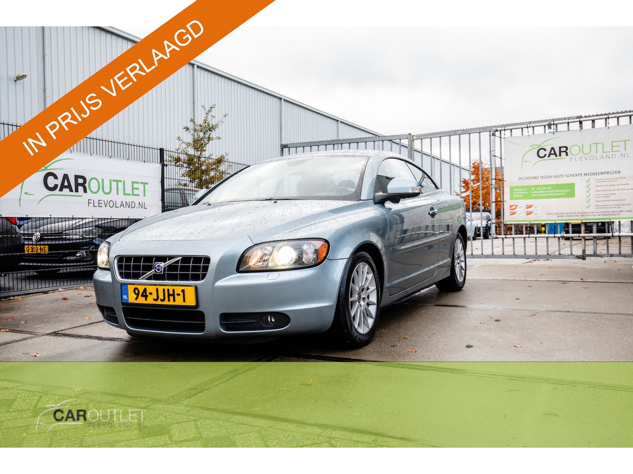 Volvo C70 Convertible - 2.4 Momentum VELE EXTRA'S NIEUWE APK Liefhebbers opgelet! Zeer nette Volvo met dito onderh - AutoWereld.nl