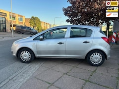 Opel Corsa - 1.0-12V Selection
