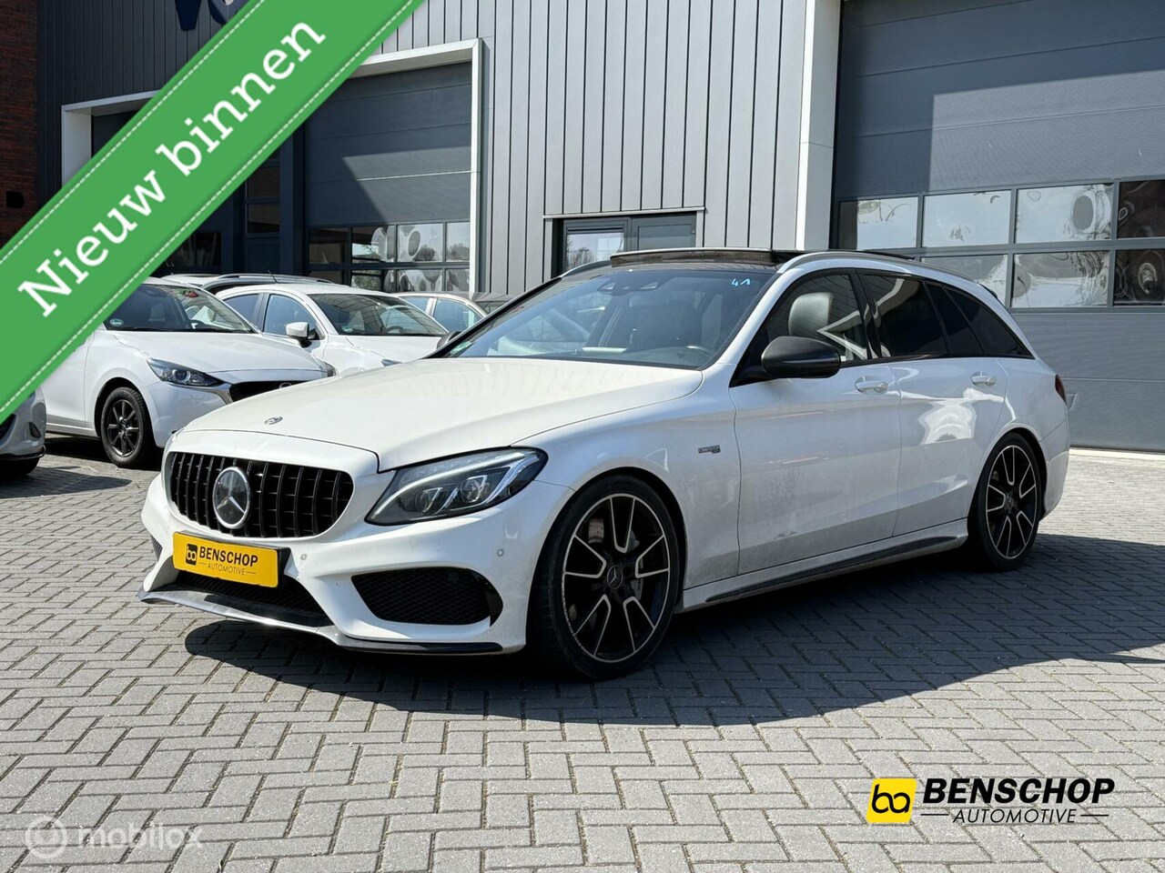 Mercedes-Benz C-klasse Estate - C43 AMG 4MATIC Panodak Leer AMG uitlaat Burmeister Camera 19 INCH - AutoWereld.nl