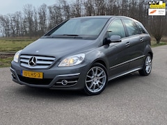 Mercedes-Benz B-klasse - 170 5DRS AUTOMAAT NAVI AIRCO HALF-LEDER NAP GOED ONDERHOUDEN