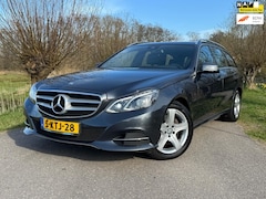 Mercedes-Benz E-klasse Estate - 300 CDI BlueTEC HYBRID Edition Sport AMG / Automaat / Airco / Navi / Schuifdak / + Winters