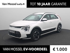 Kia Niro EV - DynamicLine 64.8 kWh | 3-fase 11KW laden | Climate Control | Navigatie | LM Velgen | Eerst
