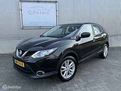 Nissan Qashqai - 1.2 Acenta 2017 / Trekhaak / Stoelverwarming / Camera / Navigatie / Parkeersensors v+a / N