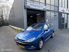 Peugeot 206 - 1.6-16V Gentry Automaat Airco APK NAP Logisch