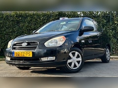 Hyundai Accent - 1.4i Dynamic|NAP|NweAPK|Airco|CentraleDVG|
