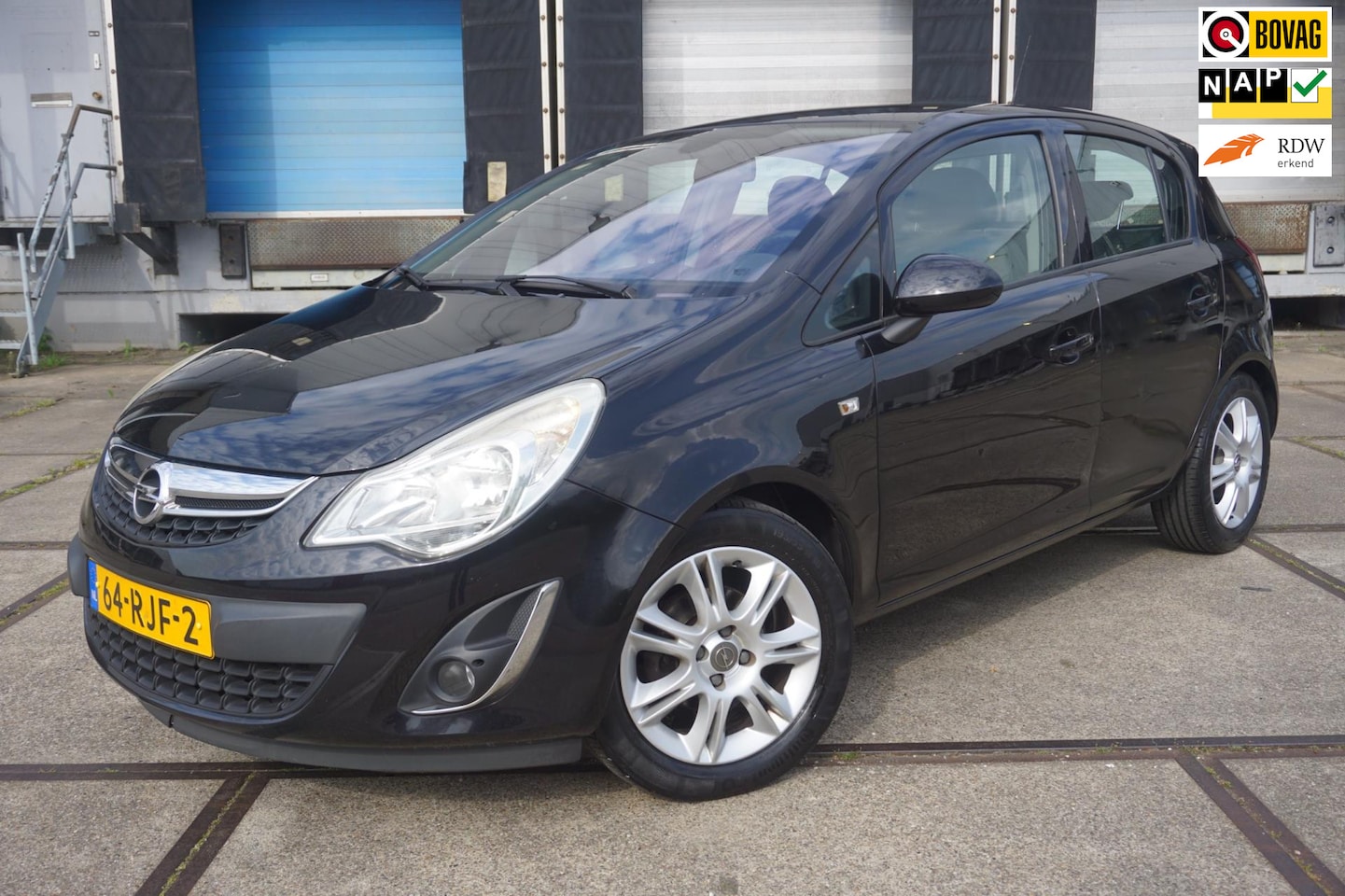 Opel Corsa - 1.2-16V Cosmo 1.2-16V Cosmo - AutoWereld.nl