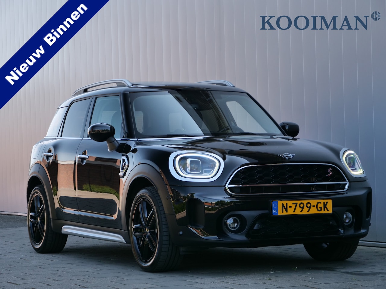 MINI Countryman - Mini 2.0 Cooper S 180pk Chili AUTOMAAT Panoramadak / Stoelverwarming / LED-koplampen - AutoWereld.nl
