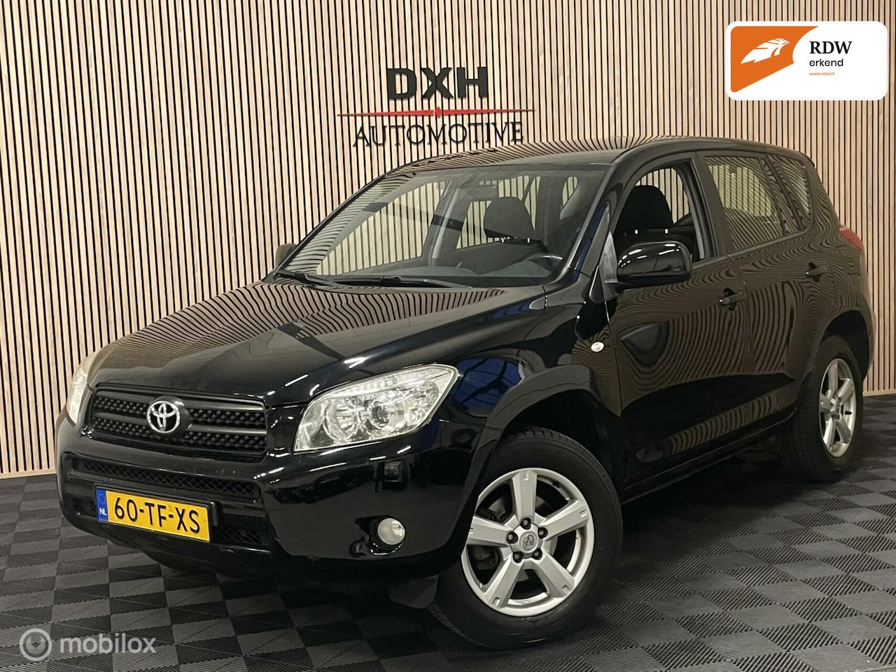 Toyota RAV4 - 2.0 VVTi Executive TREKHAAK DEALER-ONDERHOUDEN - AutoWereld.nl