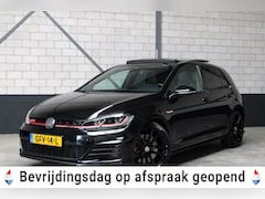 Volkswagen Golf - 2.0 TSI GTI Performance Pano Virtual Key