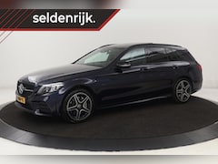 Mercedes-Benz C-klasse - 300e AMG | Panoramadak | Stoelverwarming | 360 camera | Trekhaak | Carplay | Dodehoek dete