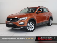 Volkswagen T-Roc - 1.0 TSI Style | Airco | Parkeersensoren | Navigatie | Adaptieve Cruise control | Apple Car