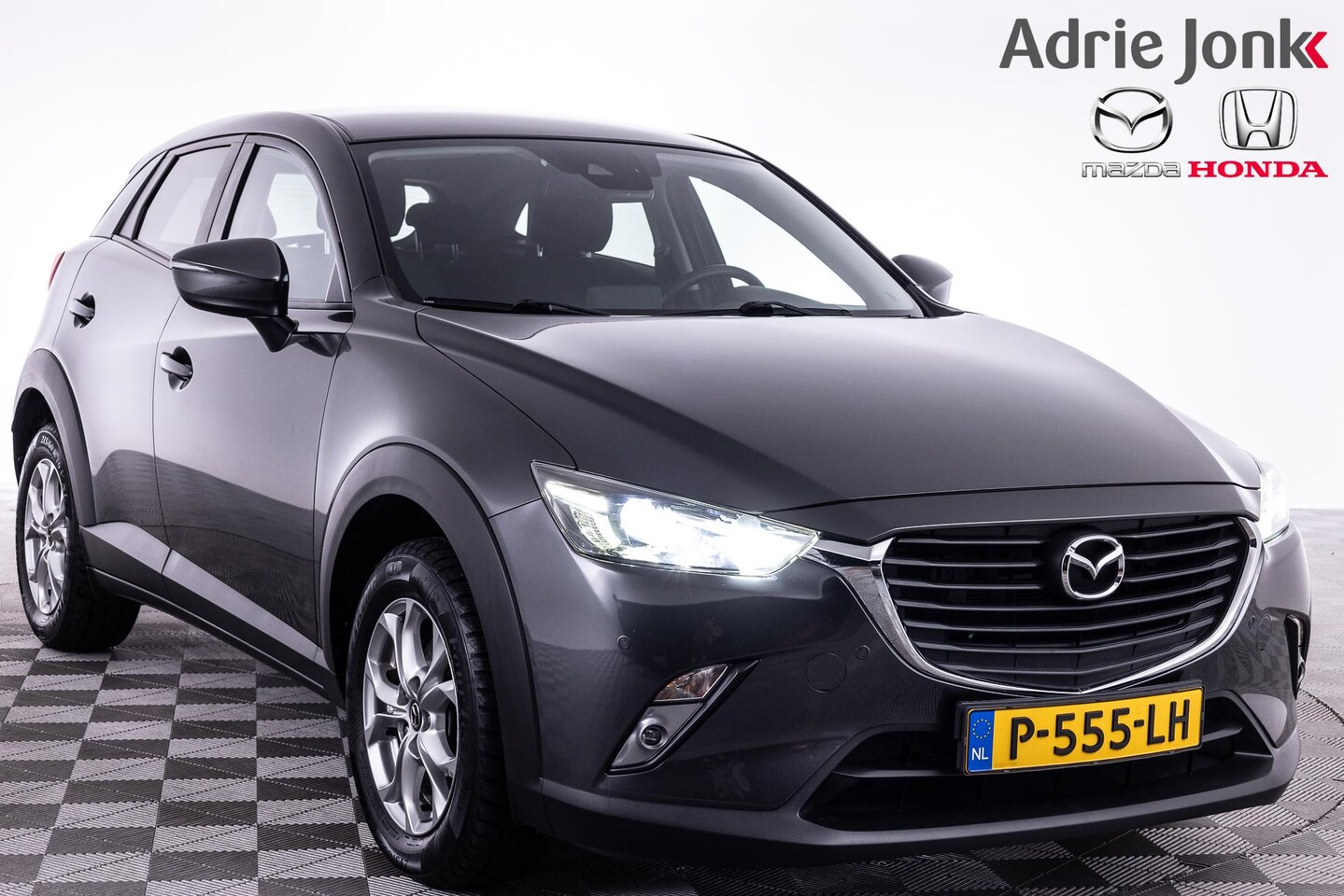 Mazda CX-3 - 2.0 SkyActiv-G 120 TS+ | AUTOMAAT | APPLE CARPLAY | ALL SEASON BANDEN | VERWARMDE STOELEN - AutoWereld.nl