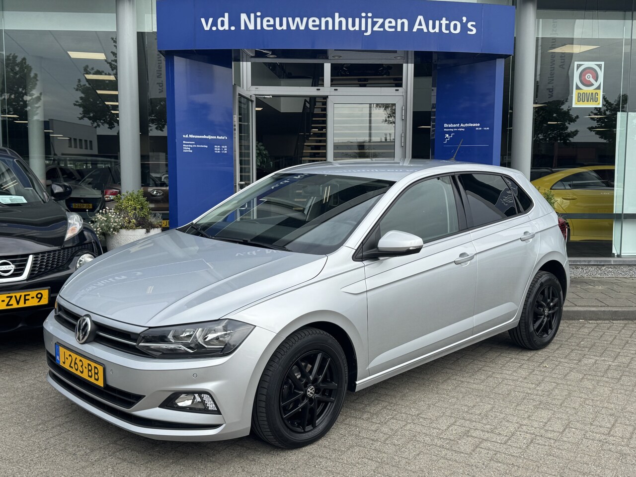 Volkswagen Polo - 1.0 TSI Comfortline | Adaptive cruise control | Airco | info F.Bogaars 049258856 - AutoWereld.nl