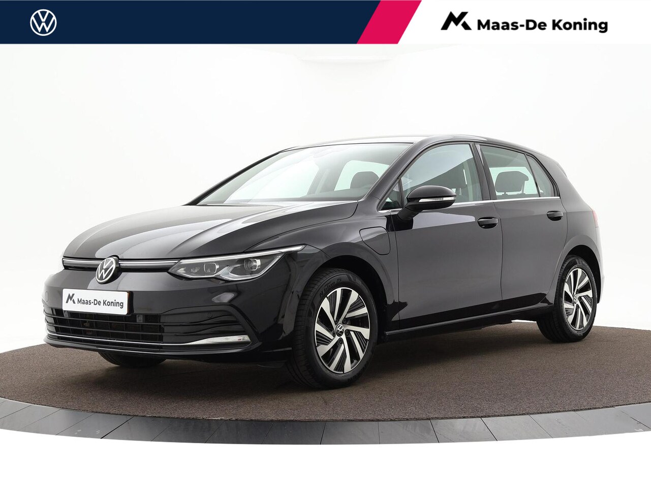 Volkswagen Golf - 1.4 204pk DSG eHybrid Style · Acc · Camera · Park Assist · P-Sensoren · App-Connect · Navi - AutoWereld.nl