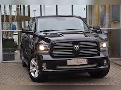 Dodge Ram 1500 - 5.7 V8 Quad Cab 6'4 Origineel NL WAGEN Dak Nav.Led Trekhaak Btw