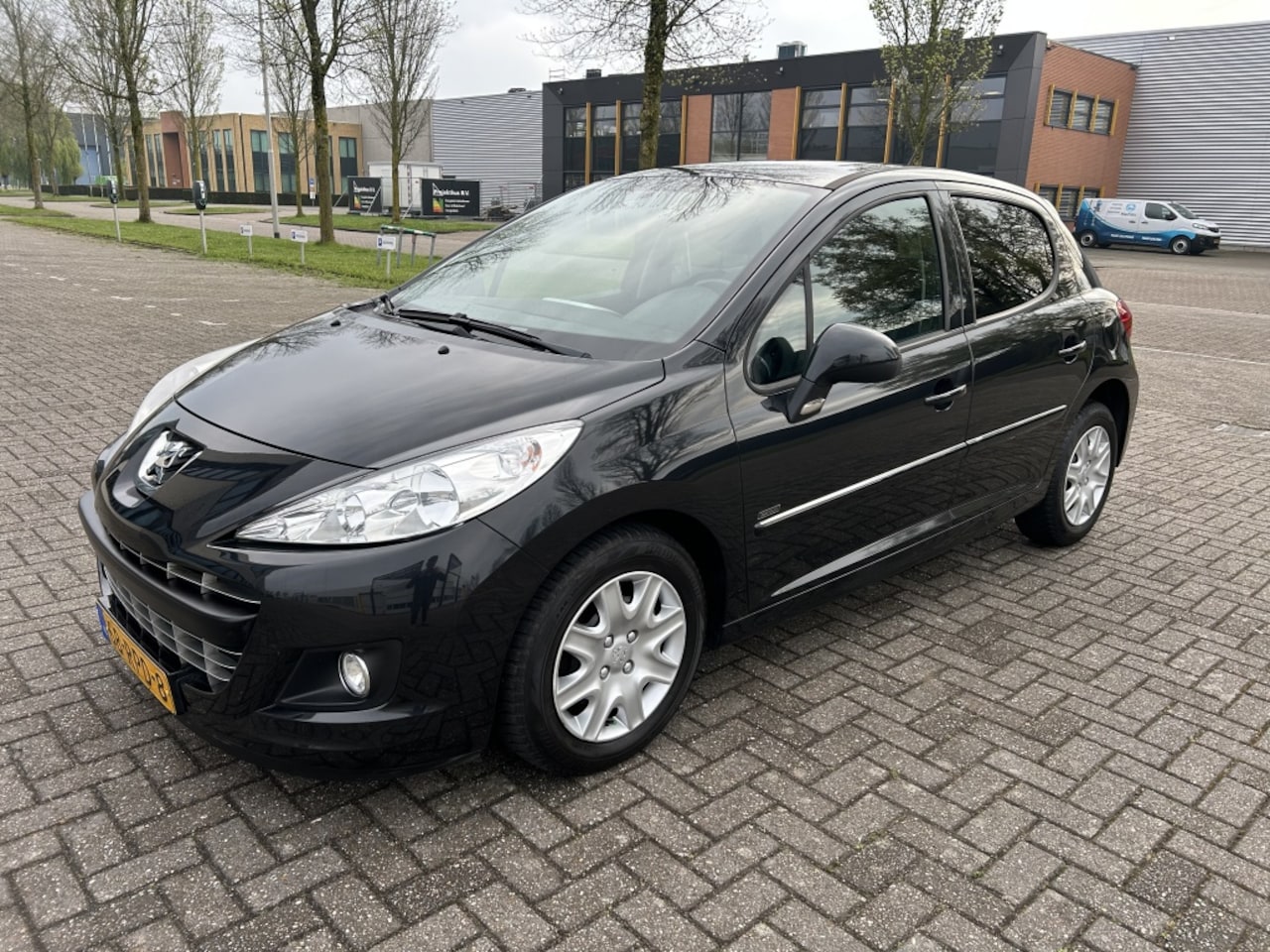 Peugeot 207 - 1.4 VTi Sportium 1.4 VTi Sportium 95PK - AutoWereld.nl