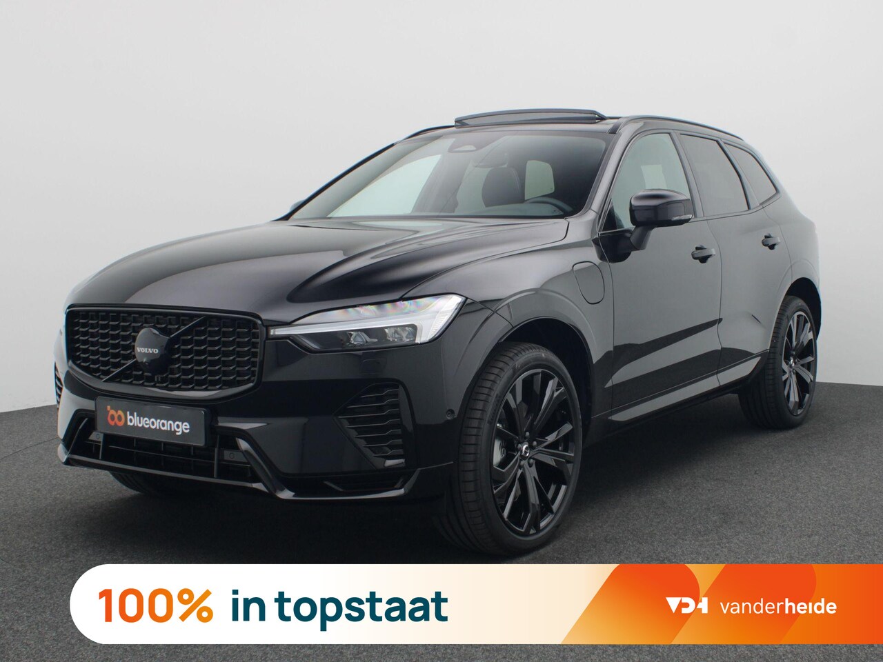 Volvo XC60 - 2.0 T6 Plug-in hybrid AWD Plus Black Edition 350PK Panoramadak, trekhaak, alarm, leder, el - AutoWereld.nl