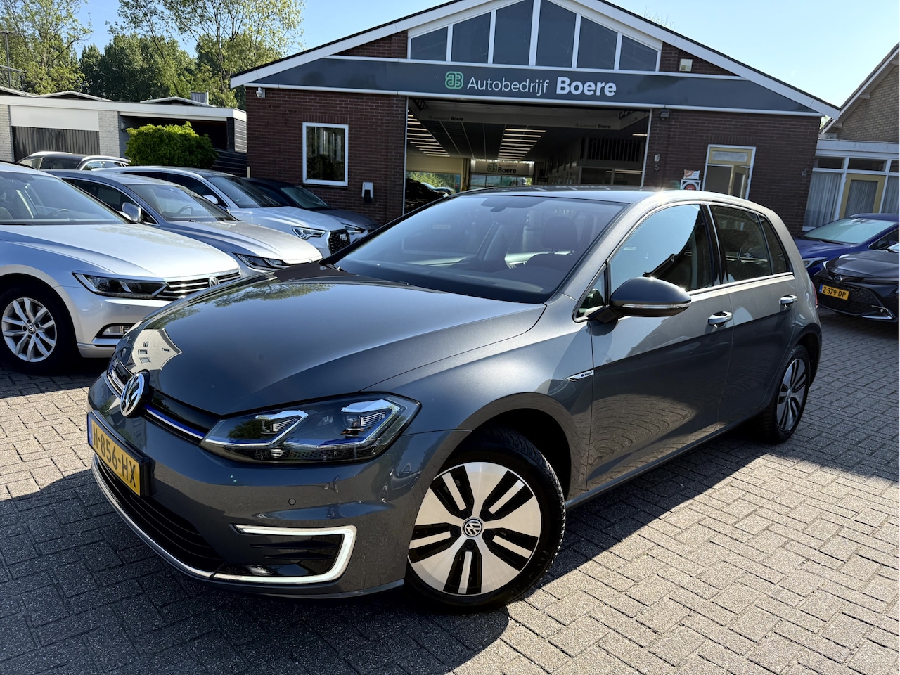 Volkswagen e-Golf - E-DITION Warmtepomp, Led - AutoWereld.nl