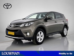Toyota RAV4 - 2.0 Dynamic 4WD Automomaat | 1.500 KG Trekgewicht | Dealer Onderhouden | Navigatie | Cruis