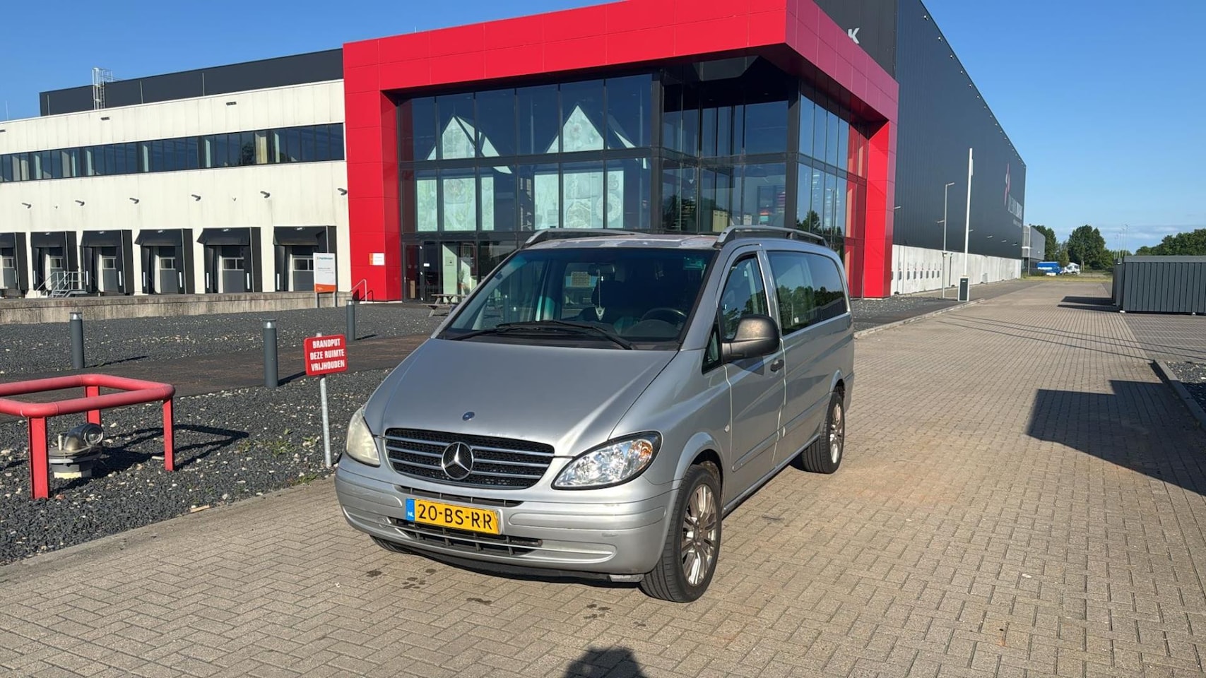 Mercedes-Benz Vito - 111 CDI 320 Airco Dubbele Cabine Grijs 2005 - AutoWereld.nl