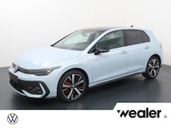 Volkswagen Golf - 8 GTE 1.5 eHybrid 200 kW / 272 pk Hatchback 6 versn. DSG | Black Style | Panoramadak |
