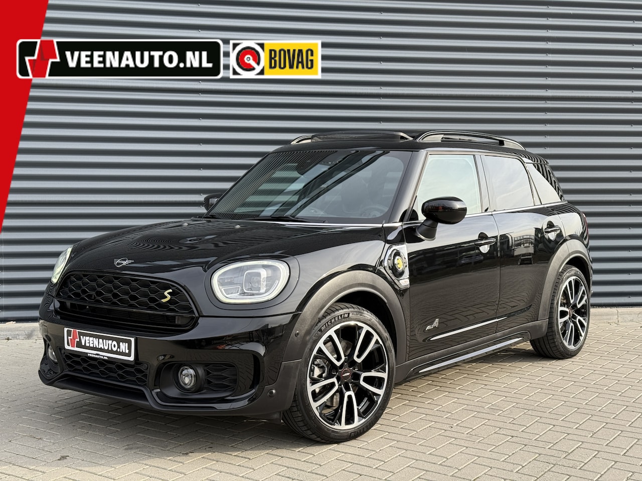 MINI Countryman - 2.0 Cooper S E ALL4 John Cooper Works AS ZATERDAG GESLOTEN - AutoWereld.nl