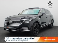 Volkswagen Touareg - 3.0 TSi eHybrid Atmosphere 4MOTION 381PK DSG LED, Navigatie, Stoelverwarming v+a, Panorama