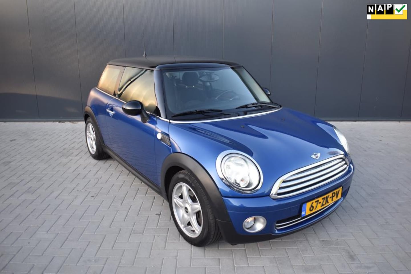 MINI Cooper - Mini 1.6 Chili |HALF LEDER|AIRCO|CRUISE|SPORTIEF| - AutoWereld.nl