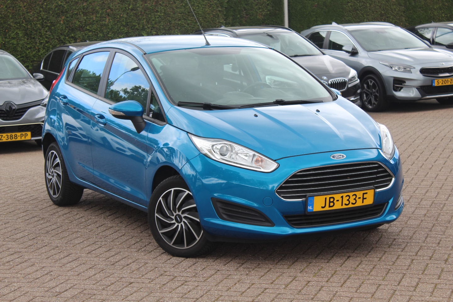 Ford Fiesta - 1.0 Style / NL Auto! / Goed onderhouden! / Navigatie / Cruise Control / Bluetooth / Radio - AutoWereld.nl