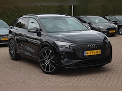Audi Q4 e-tron - 50 quattro Launch edition S Competition 77 kWh / Camera / Head-up / 20'' / Keyless / RS Se