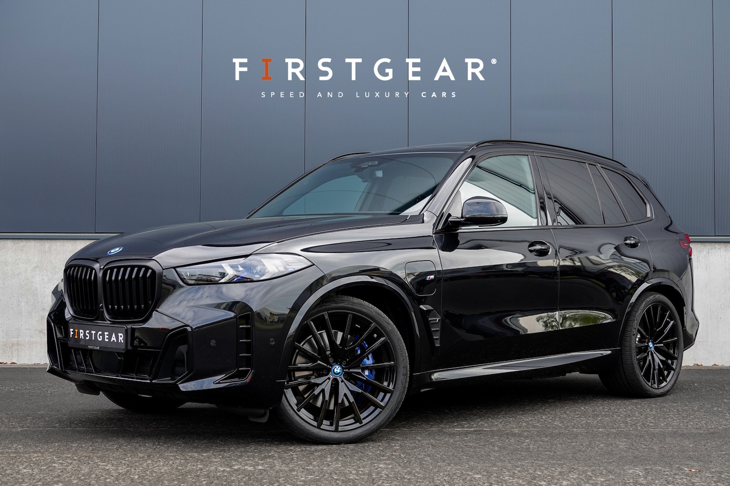BMW X5 - xDrive 50e Launch Edition *M-Sport Pro / Panorama / Luchtvering / Harman-Kardon / HUD / Me - AutoWereld.nl