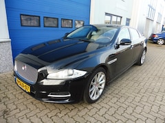 Jaguar XJ - 3.0 V6D Portfolio LWB