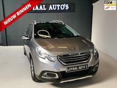 Peugeot 2008 - 1.2 PureTech Allure | AUT | NAVI | GLAZEN-DAK | AIRCO | CRUISE | TREKHAAK | PDC | NAP | AP
