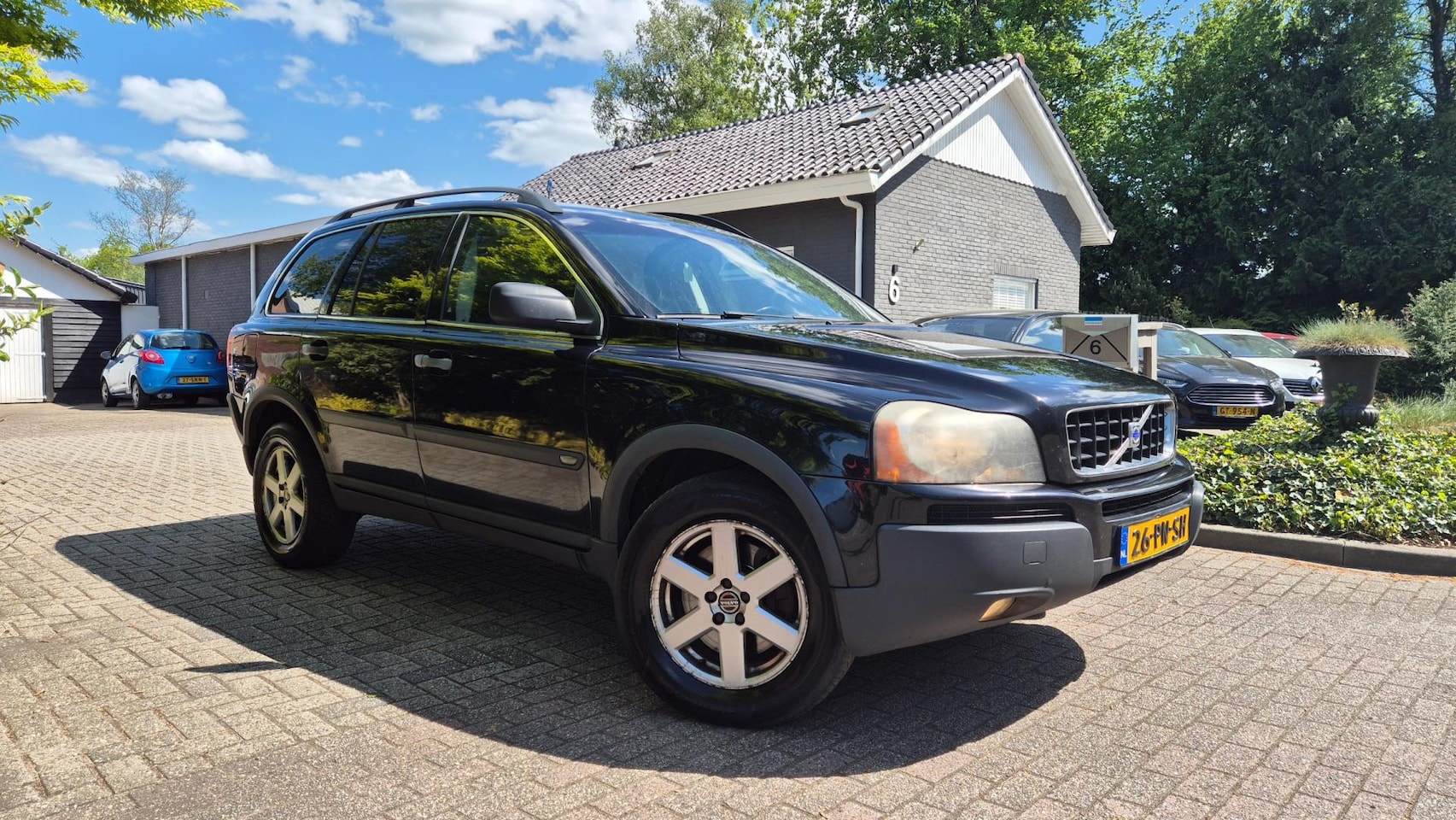 Volvo XC90 - 2.4 D5 Exclusive-4WD-BJ 2004 - AutoWereld.nl