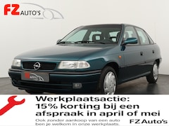 Opel Astra - 1.6i Edition LET OP SLECHTS 82.000 KM Airco|Radio cd