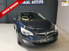Opel Astra - 1.4 Turbo Edition | AIRCO | CRUISE | PDC | TREKHAAK | NAP | APK