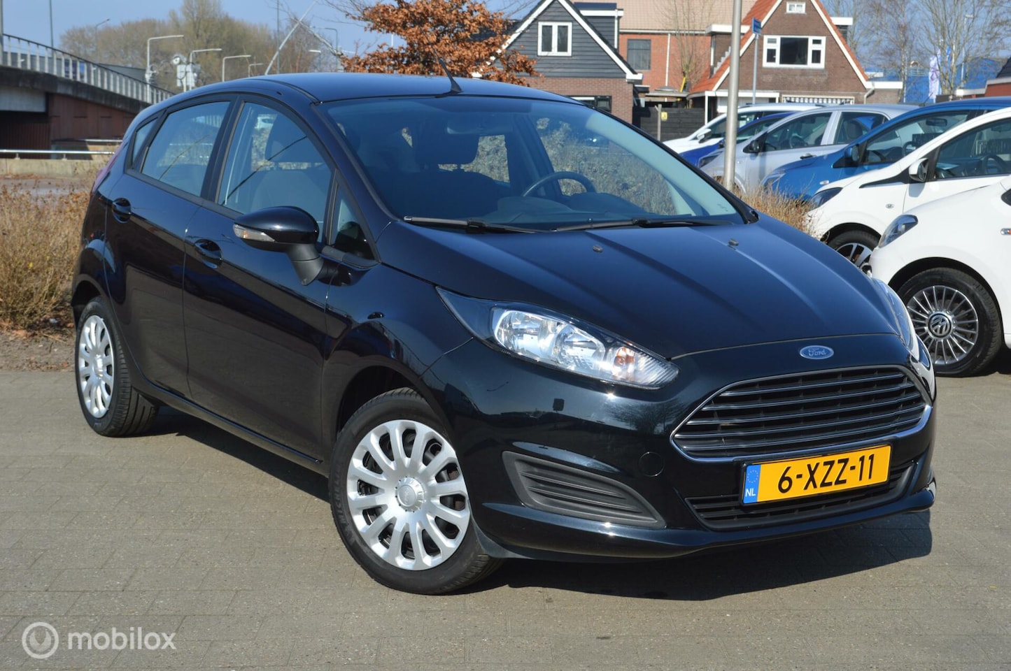 Ford Fiesta - 1.0 5drs Style | 53.000km !!! - AutoWereld.nl