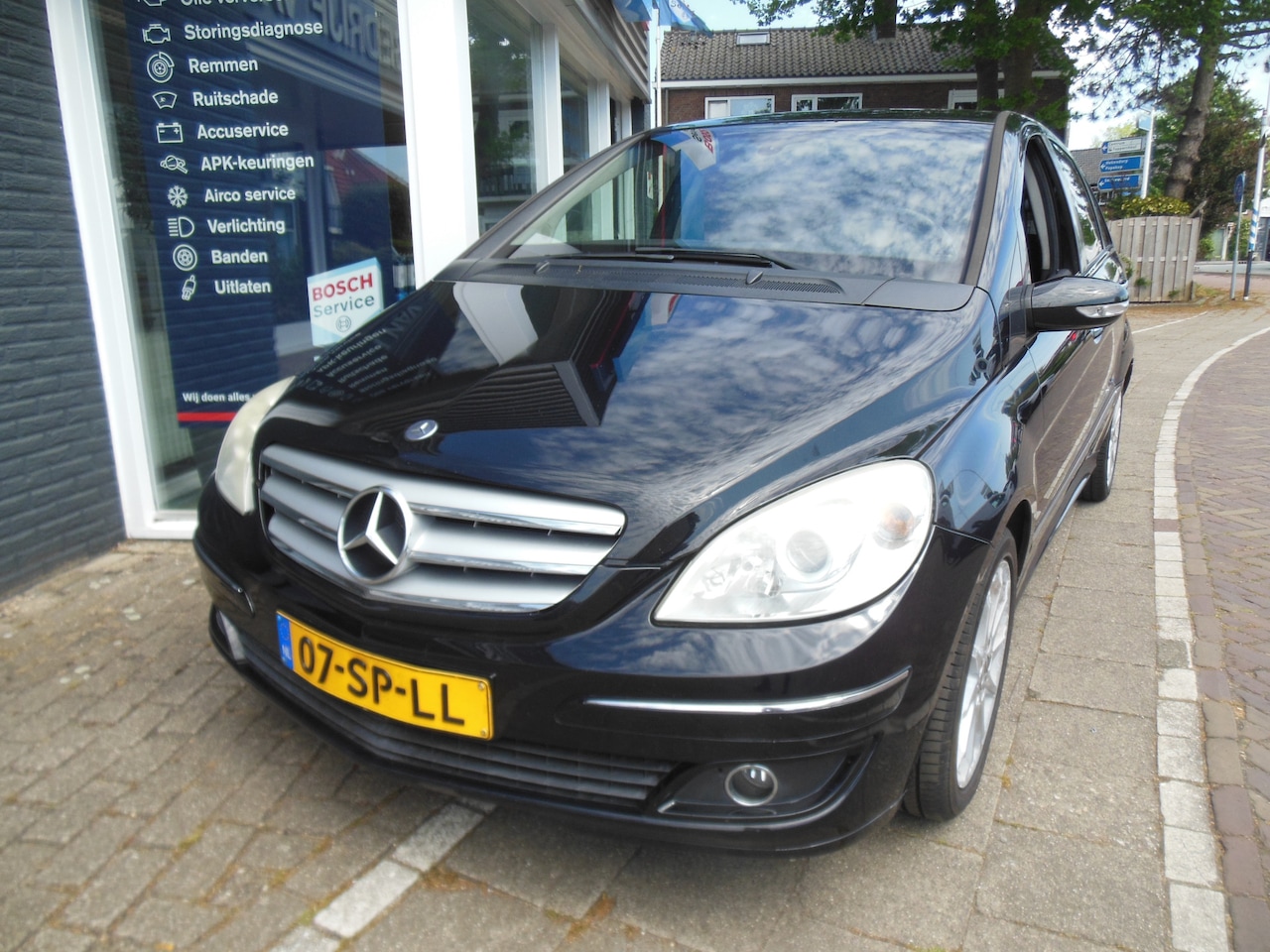 Mercedes-Benz B-klasse - 200 zo meenemen trekhaak navi - AutoWereld.nl