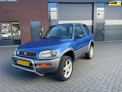 Toyota FunCruiser RAV4 - 2.0i 4x4