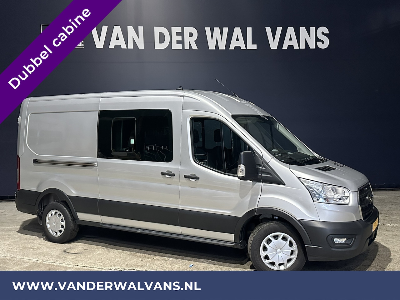 Ford Transit - 2.0 TDCI 130pk L3H2 Dubbele cabine Euro6 Airco | 5-Zits | 2500kg Trekhaak | LED | Cruiseco - AutoWereld.nl