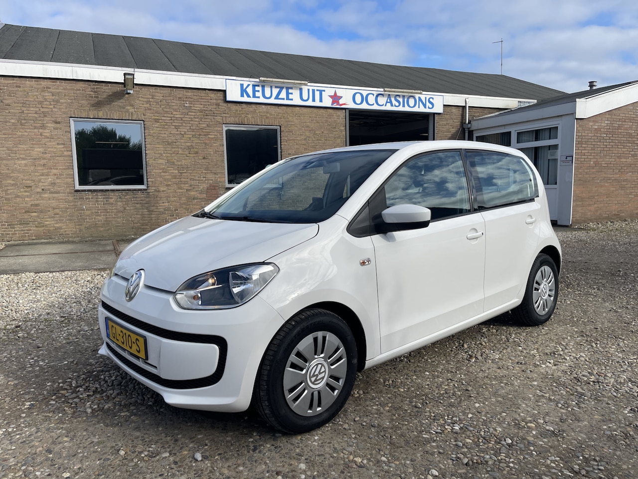 Volkswagen Up! - 1.0 move up! BlueMotion Met Navigatie - AutoWereld.nl
