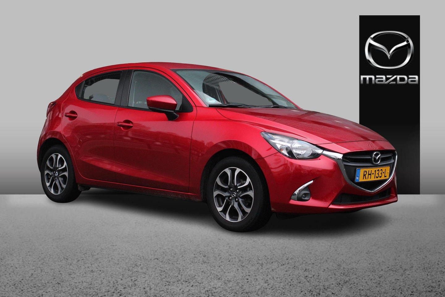 Mazda 2 - 1.5 Skyactiv-G Dynamic+ Mazda Navi/16inch LMV/Cruise control - AutoWereld.nl